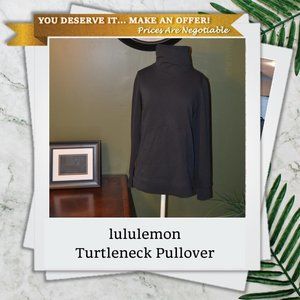 Lululemon 4 Turtleneck Pullover